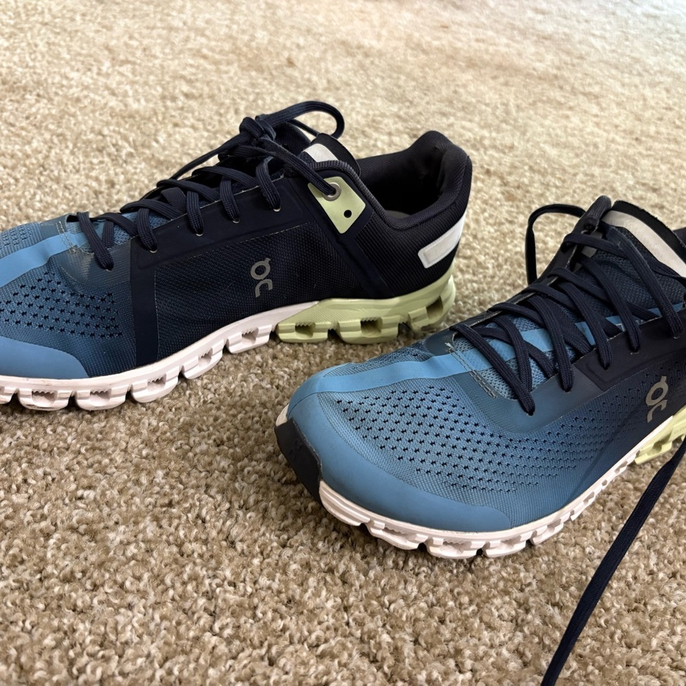 On Running Men's Navy and Light Blue Athletic Shoes - Picture 2 of 7